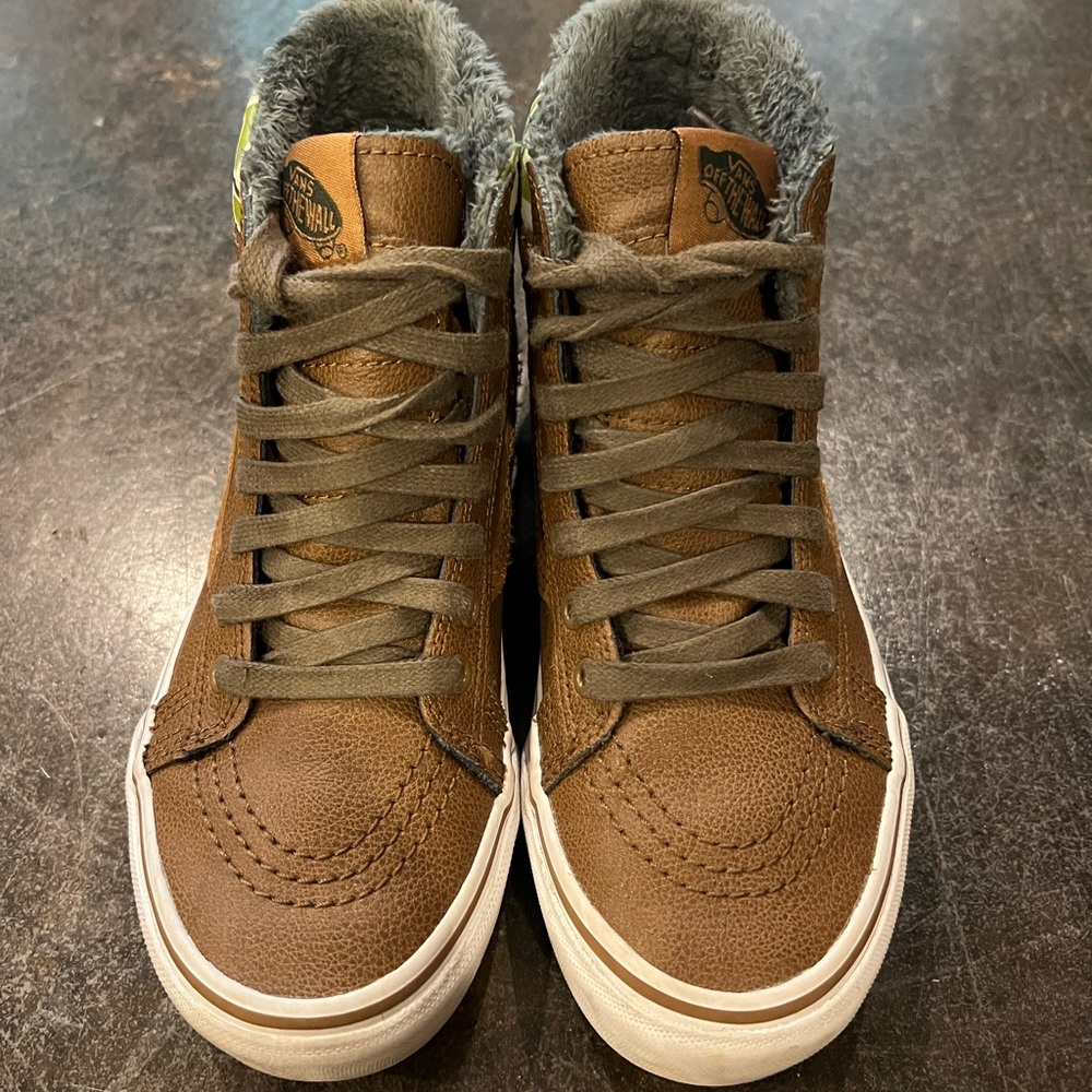 Vans SK8-Hi brown leather lace up, size 3